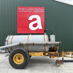 liquid manure spreader