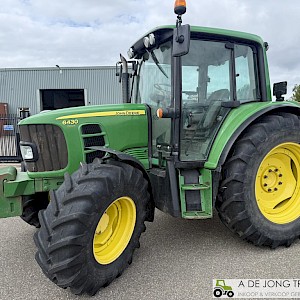 John Deere 6430
