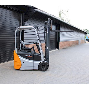 Still RX50-15 heftruck elektrische triplex sideshift