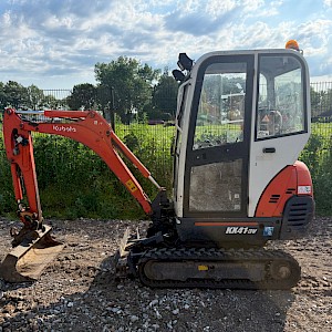 Kubota KX41-3