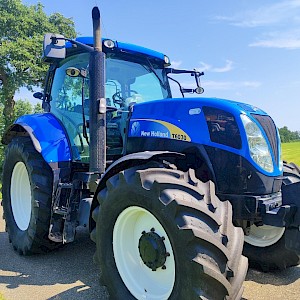 New Holland T 6030 Range Command