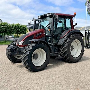 Valtra N93 Hitech