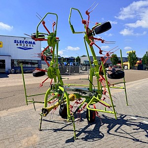 Claas Volto 640HR