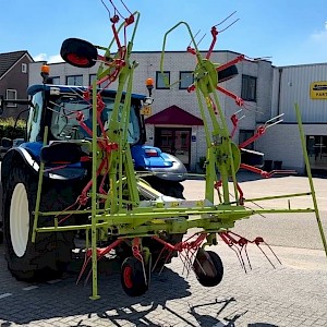 Claas Volto 640HR