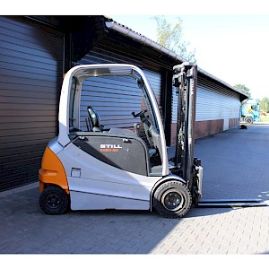 Still RX60 30 heftruck elektrische triplex sidesift