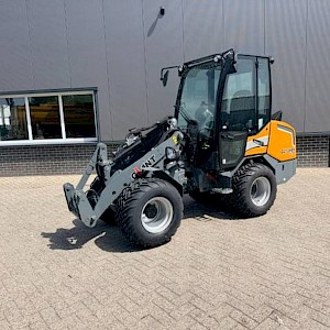 GiANT G2700 HD+ Xtra, cabine, nieuw!