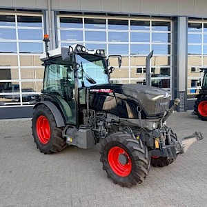 Fendt 211v Profi Gen3, FH+PTO