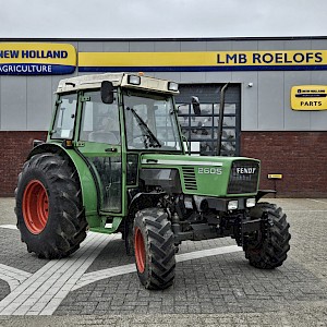 Fendt 260 S landbouwtrekker