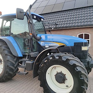 New Holland TM 120