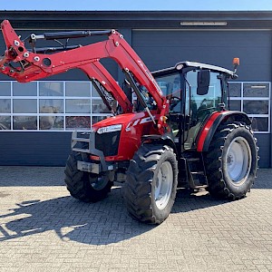 Massey Ferguson 5709M Dyna4