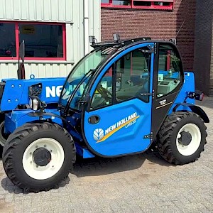 New Holland LM5.25 Telehandler