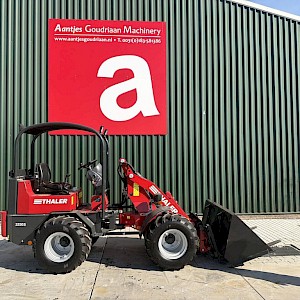 Thaler 2230S multifunctional loader