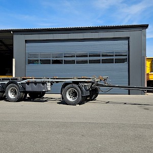 MULTILIFT MLB-28 schamelwagen/containeraanhangwagen