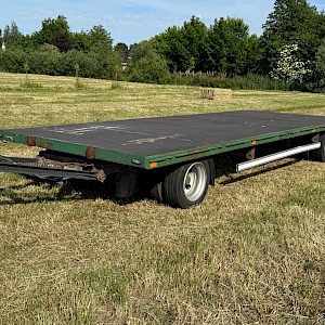 Te koop: Balenwagen / Landbouwwagen