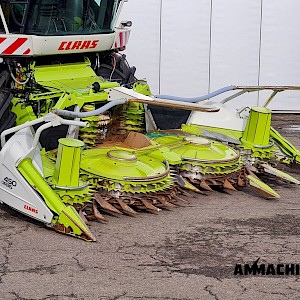 Claas Orbis 450 corn header