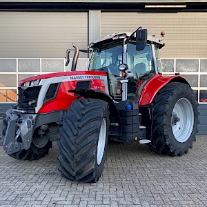 Massey Ferguson 7s.210 DynaVT Efficient