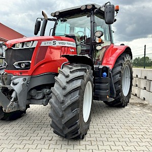 Massey Ferguson 6715S DynaVT Efficient