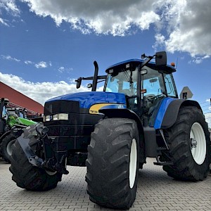 New Holland TM190
