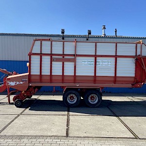 Pottinger Europrofi 2 opraapwagen