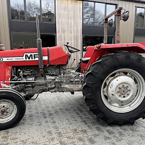 Massey Ferguson 260