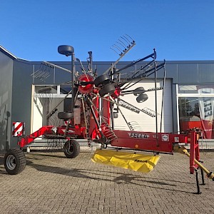Fella TS 880