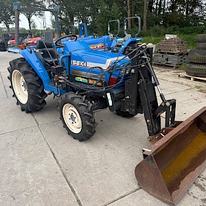 Iseki TA255 met voorlader