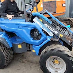 Multione 10 8DT, bj 2016, 2 512 uur