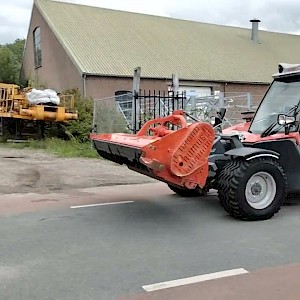 AEBI TT281, bj 2018, 2 437 uur