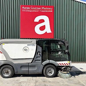 Mathieu road sweeper