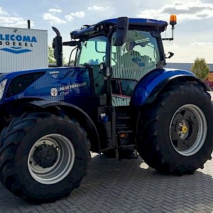 New Holland T7.270AC Stage V Blue Power