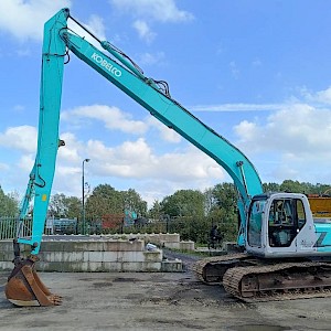 Kobelco SK 210 LC long reach excavator bagger 23,5 ton