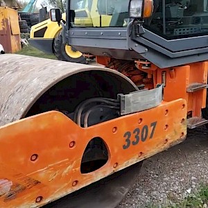 Hamm 3307, bj 2003, 3 781 uur