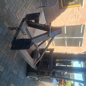 Werktuigdrager voor heftruck en shovel eigenbouw