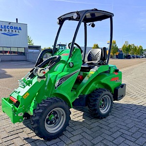 Avant 423 TDL Shovel
