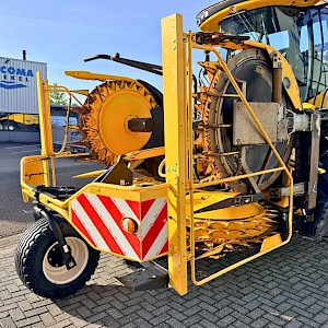New Holland 60BFI Maisbek (Kemper 460 Plus)