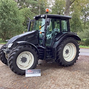 Valtra N 93