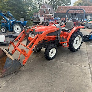 Kubota GL200 met Voorlader