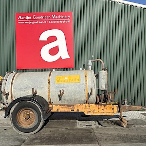 Veenhuis liquid fertilizer spreader