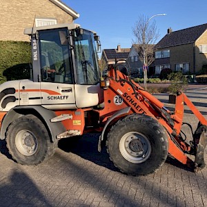 Schaeff SKL 834