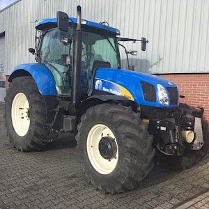 New Holland T6080 RC 4WD TRACTOR