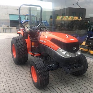 Kubota L4240