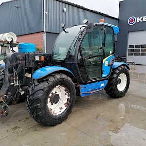 New Holland LM5040