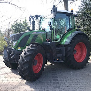 Fendt 513 Vario S4 PowerPlus