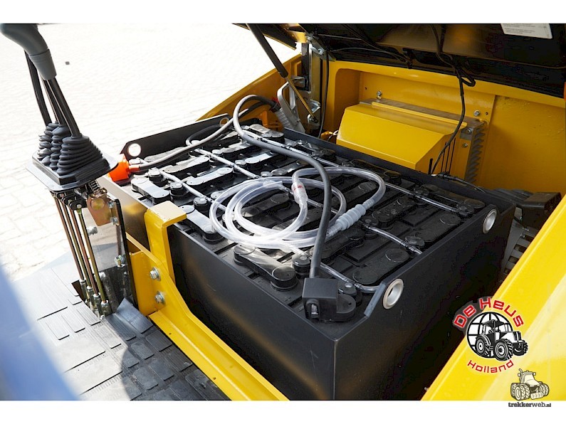 Eurotrac FE25-1 Electric Forklift - Trekkerweb