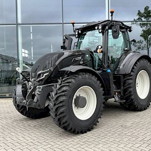 Valtra T235 Direct Smart Touch