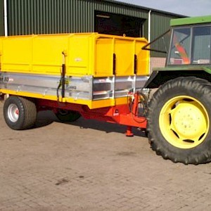 Speciaal kipper tractor trailer