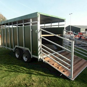Combi veewagen livestock trailer