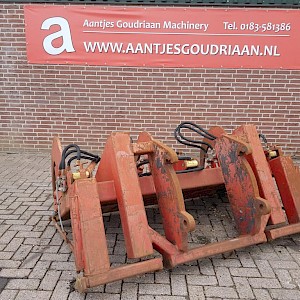 Pakkenklem hay bale grabber