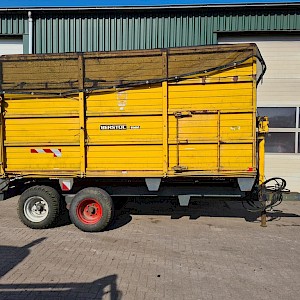 self-loading wagon