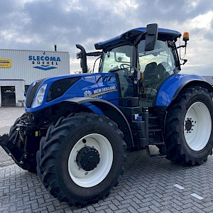 New Holland T7.245AC